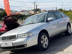 Cinza Usado 2004 Audi A4 Carrinha | € 4.500