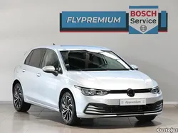 Cinza Usado 2023 VW Golf VIII Life Citadino | € 21.990 (Preço justo)