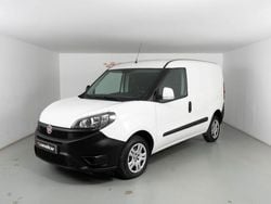 Branco Usado 2021 Fiat Doblò Monovolume | € 11.980 (Bom preço)