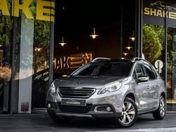 Cinzento Usado 2015 Peugeot 2008 Allure SUV | € 7.990 (Bom preço)
