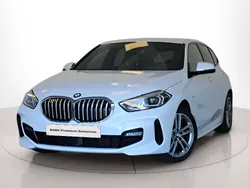Branco Usado 2023 BMW 116 Shadowline Citadino | € 29.900 (Preço justo)