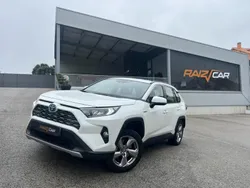 Branco Usado 2020 Toyota RAV4 Hybrid SUV | € 34.480 (Bom preço)