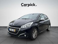 Preto Usado 2019 Peugeot 208 Signature Sky Citadino | € 9.900 (Preço justo)