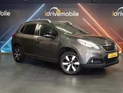 Cinzento Usado 2016 Peugeot 2008 Style SUV | € 9.890 (Bom preço)