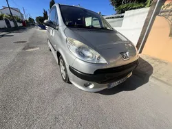 Usado 2006 Peugeot 1007 Citadino | € 3.100