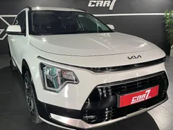 Branco Usado 2023 Kia Niro SUV | € 28.750 (Preço justo)
