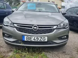 Cinza Usado 2017 Opel Astra Innovation Carrinha | € 10.850 (Preço justo)