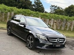 Cinza Usado 2020 Mercedes C300 Avantgarde Carrinha | € 29.999