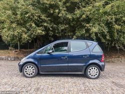Azul Usado 2004 Mercedes A170 | € 3.450 (Preço justo)