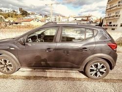 Usado 2022 Dacia Sandero Stepway Sedan | € 14.495 (Preço justo)