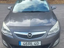 Usado 2011 Opel Astra Sedan | € 4.100 (Bom preço)