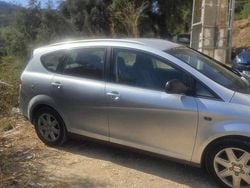 Cinzento Usado 2007 Seat Altea Monovolume | € 4.000 (Preço justo)