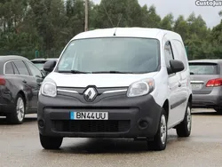 Branco Usado 2019 Renault Kangoo Monovolume | € 12.500 (Preço elevado)
