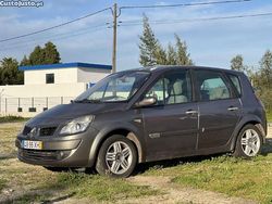 Cinza Usado 2004 Renault Scénic II Authentique Monovolume | € 2.800 (Preço justo)
