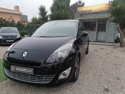 Preto Usado 2011 Renault Scénic III Bose Edition Monovolume | € 7.250 (Preço justo)