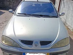 Usado 2000 Renault Mégane Sedan | € 1.000