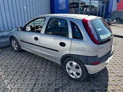 Usado 2001 Opel Corsa Sedan | € 2.000 (Super Preço)