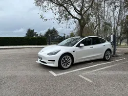 Usado 2021 Tesla Model 3 Standard Range Plus Sedan | € 26.500 (Preço justo)