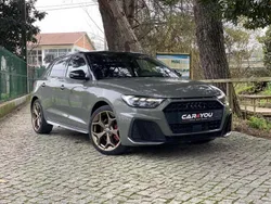 Cinzento Usado 2020 Audi A1 Sportback Citadino | € 27.990
