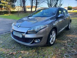 Cinzento Usado 2012 Renault Mégane III Citadino | € 6.900 (Preço justo)