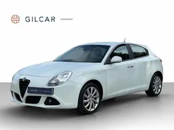 Branco Usado 2013 Alfa Romeo Giulietta Distinctive Citadino | € 10.950