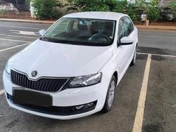 Branco Usado 2018 Skoda Rapid Citadino | € 10.500