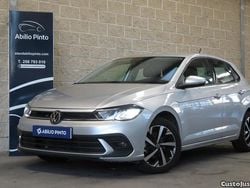Cinza Usado 2023 VW Polo Life Sedan | € 16.900 (Preço justo)