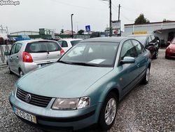 Verde Usado 1997 VW Passat Sedan | € 2.565 (Super Preço)
