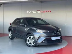 Cinza antracite Usado 2019 Toyota C-HR Comfort SUV | € 24.680 (Preço justo)