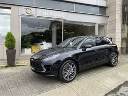 Preto preto Usado 2021 Porsche Macan Turbo SUV | € 89.900