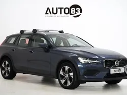 Azul Usado 2023 Volvo V60 CC Carrinha | € 49.990 (Preço justo)