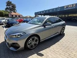 Cinzento Usado 2021 BMW 216 Sport Line Coupé | € 29.900 (Preço justo)