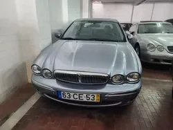 Cinzento Usado 2006 Jaguar X-type Executive Sedan | € 17.500