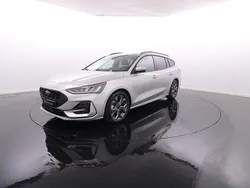 Cinzento Usado 2023 Ford Focus Carrinha | € 27.900 (Preço justo)