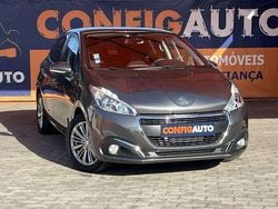 Cinza Usado 2018 Peugeot 208 Signature Sky Citadino | € 12.990 (Caro)