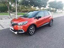 Vermelho Usado 2019 Renault Captur SUV | € 15.750 (Preço justo)