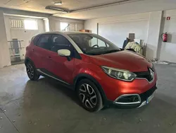 Vermelho Usado 2015 Renault Captur SUV | € 10.900 (Bom preço)
