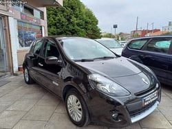 Preto Usado 2009 Renault Clio II | € 4.499 (Preço justo)