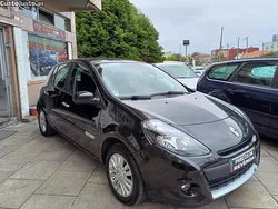 Preto Usado 2009 Renault Clio II | € 4.299 (Bom preço)