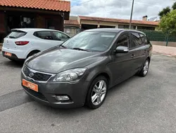 Cinzento Usado 2010 Kia Ceed Sportswagon Carrinha | € 4.750 (Preço justo)