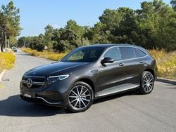 Cinza Usado 2020 Mercedes EQC400 AMG line SUV | € 44.900 (Preço elevado)