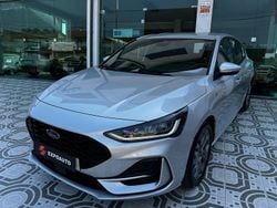 Prateado preto Usado 2022 Ford Focus ST-Line | € 18.990 (Bom preço)