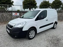 Branco Usado 2017 Peugeot Partner Premium Monovolume | € 10.850 (Preço justo)