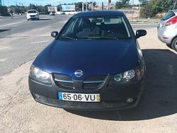 Usado 2003 Nissan Almera Sedan | € 1.850