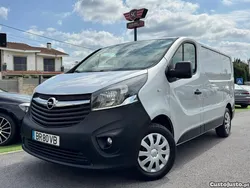 Cinza Usado 2014 Opel Vivaro Van | € 10.950 (Bom preço)