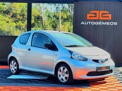 Verde Usado 2008 Toyota Aygo Citadino | € 6.250