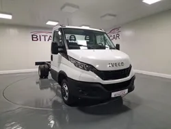 Branco Usado 2021 Iveco Daily | € 34.900 (Preço elevado)