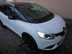 Branco Usado 2017 Renault Grand Scénic IV Monovolume | € 15.000 (Preço justo)