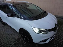 Branco Usado 2017 Renault Grand Scénic IV Monovolume | € 15.000 (Preço justo)