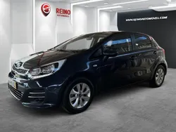 Azul Usado 2015 Kia Rio | € 11.200 (Preço justo)